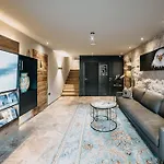 Cozy Loft In The Alps Of Zillertal Apartment Schwendau